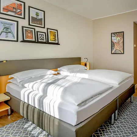 Mercure Hotel 4*