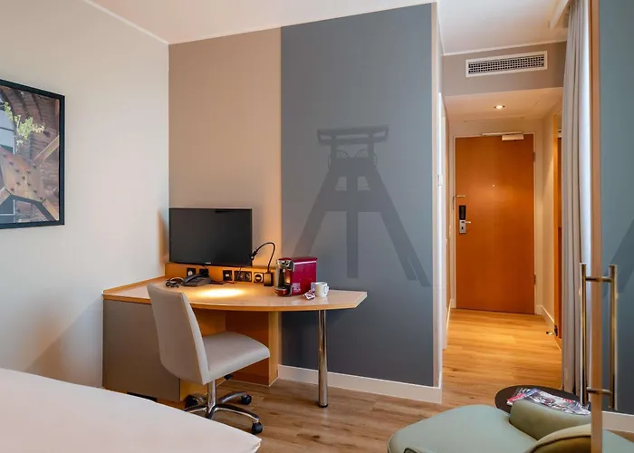 Mercure Hotel 4*