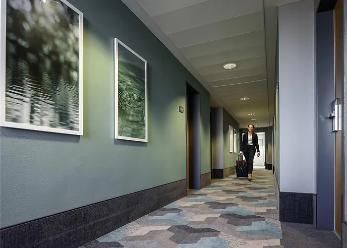 머큐어 시티 호텔